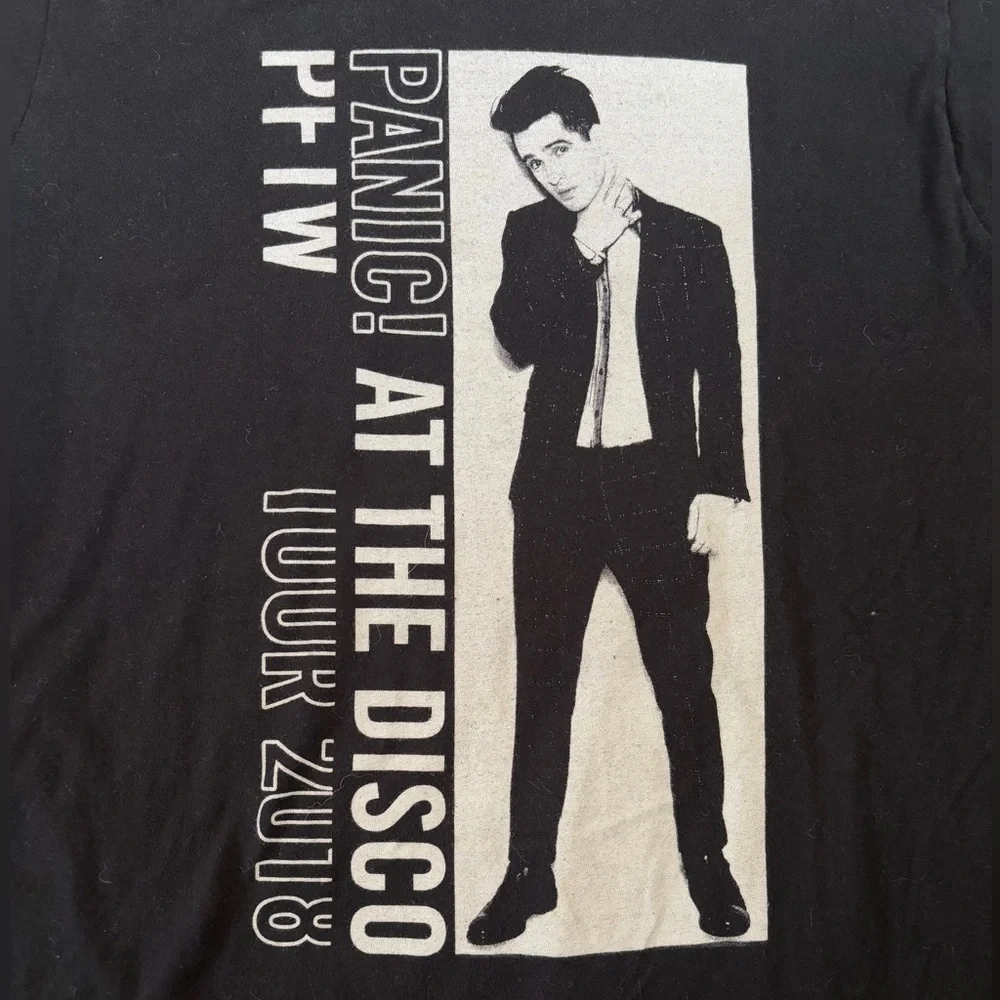 2018 Panic at the Disco Concert Tour Tee Black Sz M Unisex - Picture 2 of 5